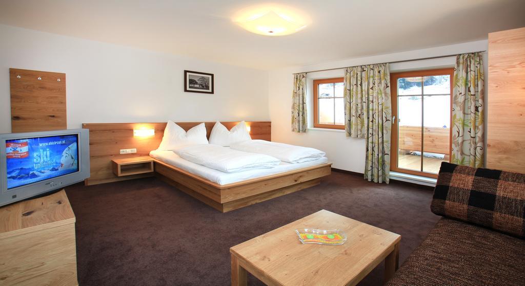 Tarlack Appartements Hütten 34 Leogang Zimmer foto